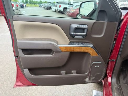 Used 2018 GMC Sierra 1500 SLT AWD/4WD image 6