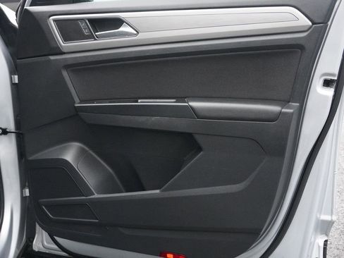 Used 2019 Volkswagen Atlas S image 19