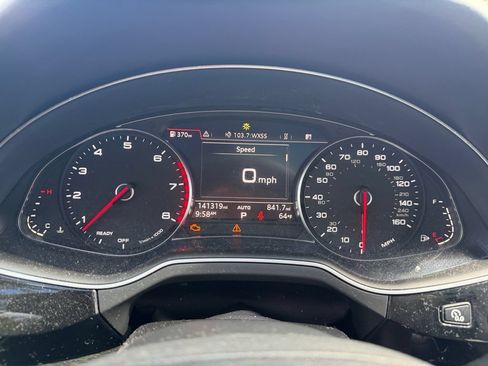 Used 2017 Audi Q7 3.0T Premium w/ Towing Package AWD/4WD image 12