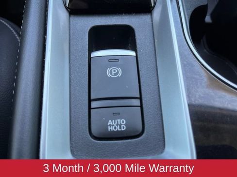 Used 2020 Nissan Altima 2.5 Platinum FWD image 28