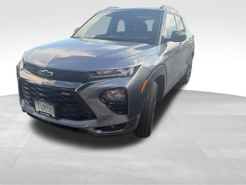 Used 2022 Chevrolet TrailBlazer RS w/ Technology Package AWD/4WD image 1