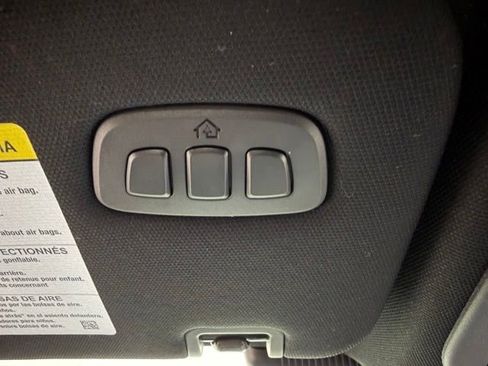 Used 2025 Ford Explorer ST AWD/4WD image 36