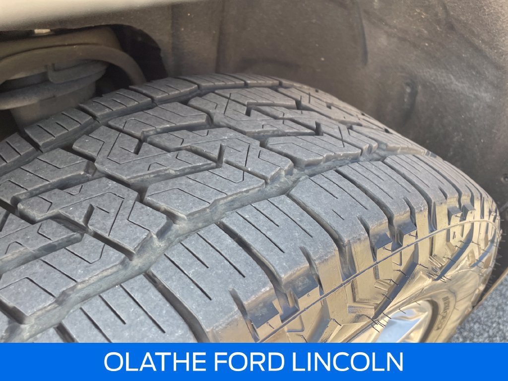 Used 2018 GMC Sierra 1500 SLT AWD/4WD image 30