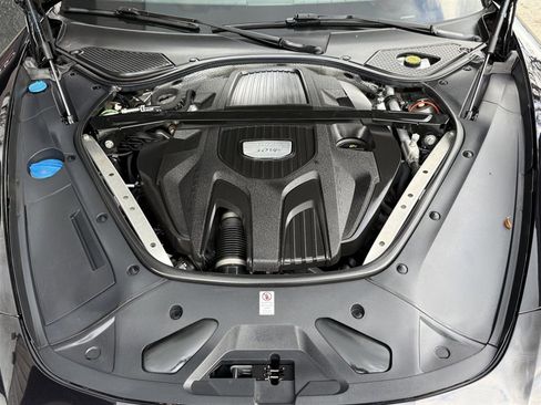 Used 2017 Porsche Panamera 4 image 25