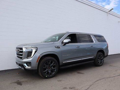 New 2026 GMC Yukon XL Elevation image 3