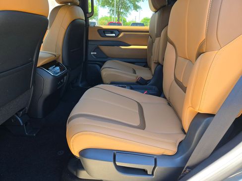 New 2026 Nissan Armada SL RWD image 12
