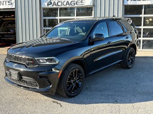 Used 2025 Dodge Durango GT AWD/4WD image 3