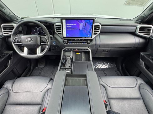 Used 2023 Toyota Sequoia Platinum AWD/4WD image 13