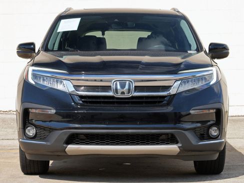 Used 2022 Honda Pilot Touring image 6