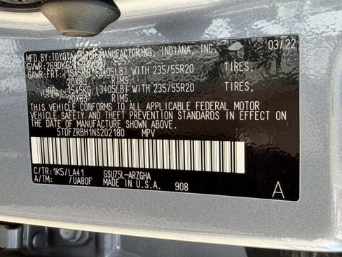 Used 2022 Toyota Highlander Platinum AWD/4WD image 31