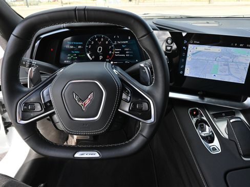 Used 2025 Chevrolet Corvette Z06 w/ Battery Protection Package image 7