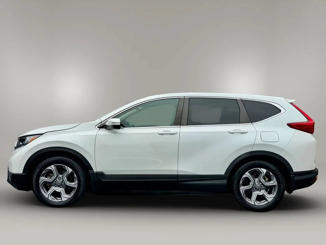 Used 2019 Honda CR-V EX image 2