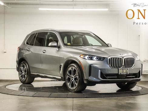 Used 2026 BMW X5 sDrive40i w/ Climate Comfort Package RWD image 1