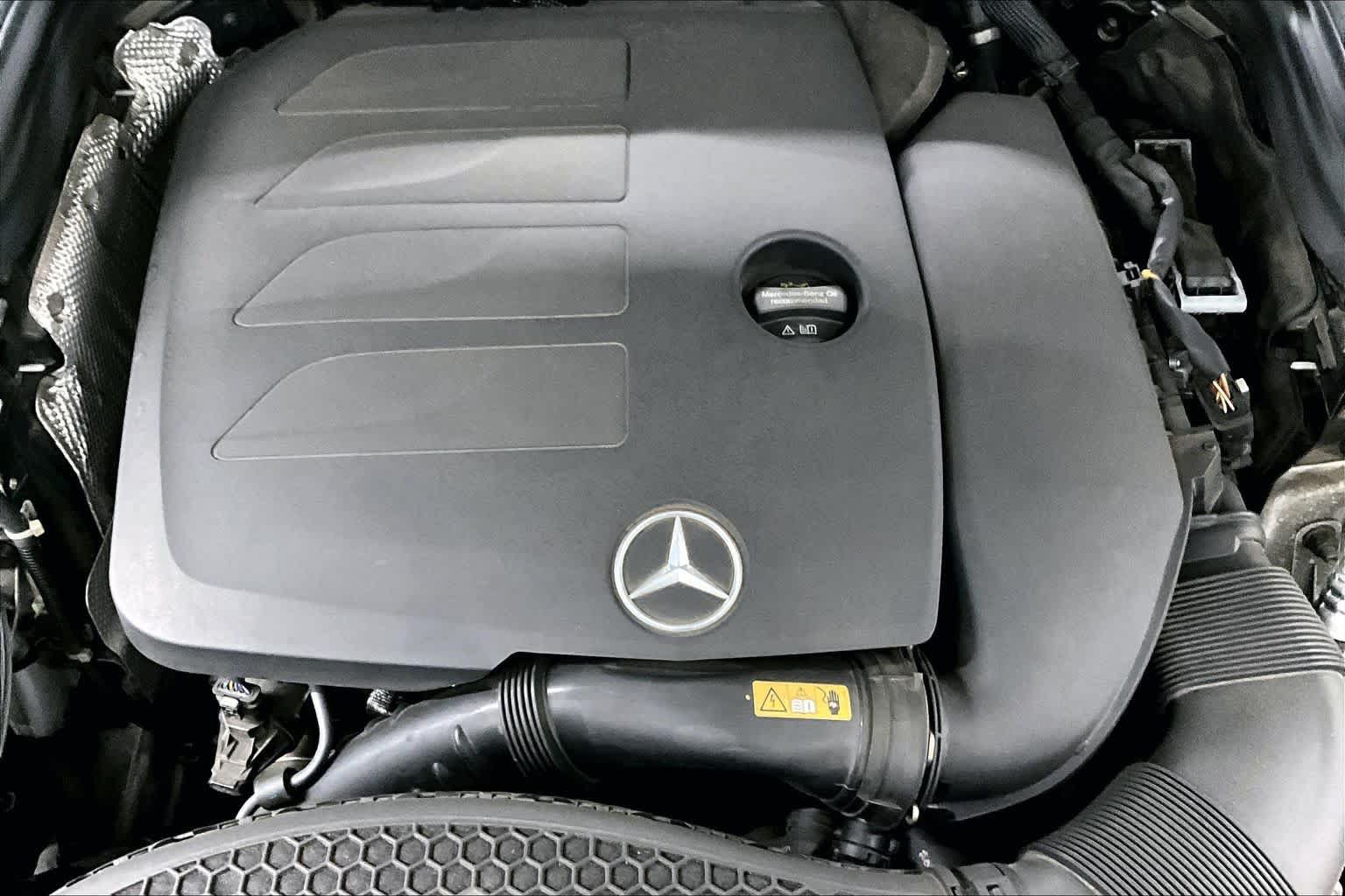 Used 2020 Mercedes-Benz GLC 300 image 32
