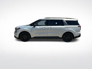 New 2025 Kia Carnival SX Prestige video 2