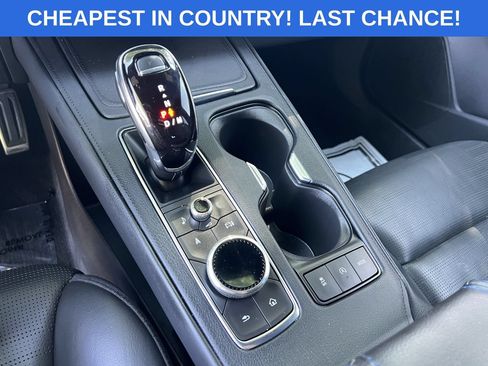 Used 2025 Cadillac XT4 Sport FWD image 15
