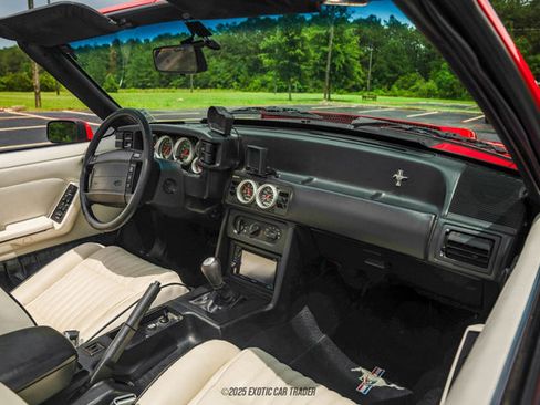 Used 1992 Ford Mustang LX image 40