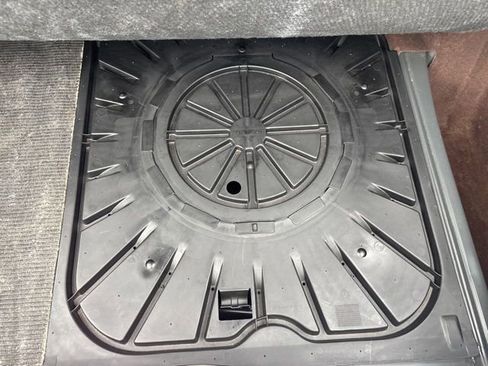 Used 1989 Mercedes-Benz 300 CE Coupe image 23