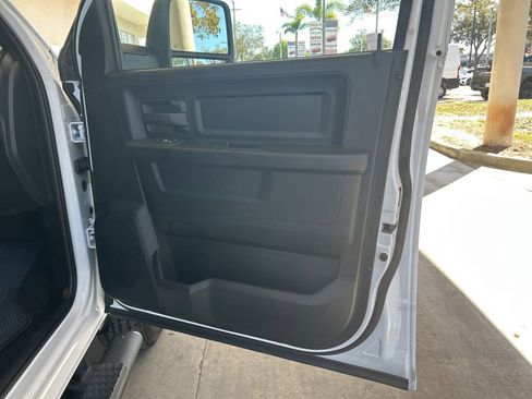 Used 2025 RAM 2500 Tradesman image 23