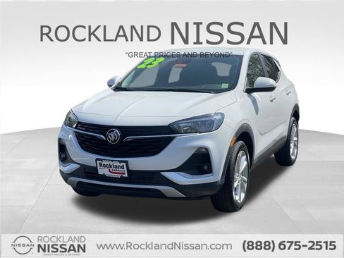 Used 2023 Buick Encore GX Preferred w/ Cold Weather Comfort Package AWD/4WD image 1
