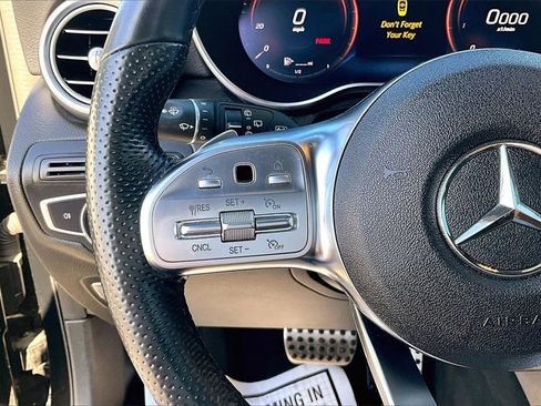 Used 2021 Mercedes-Benz GLC 300 4MATIC image 17