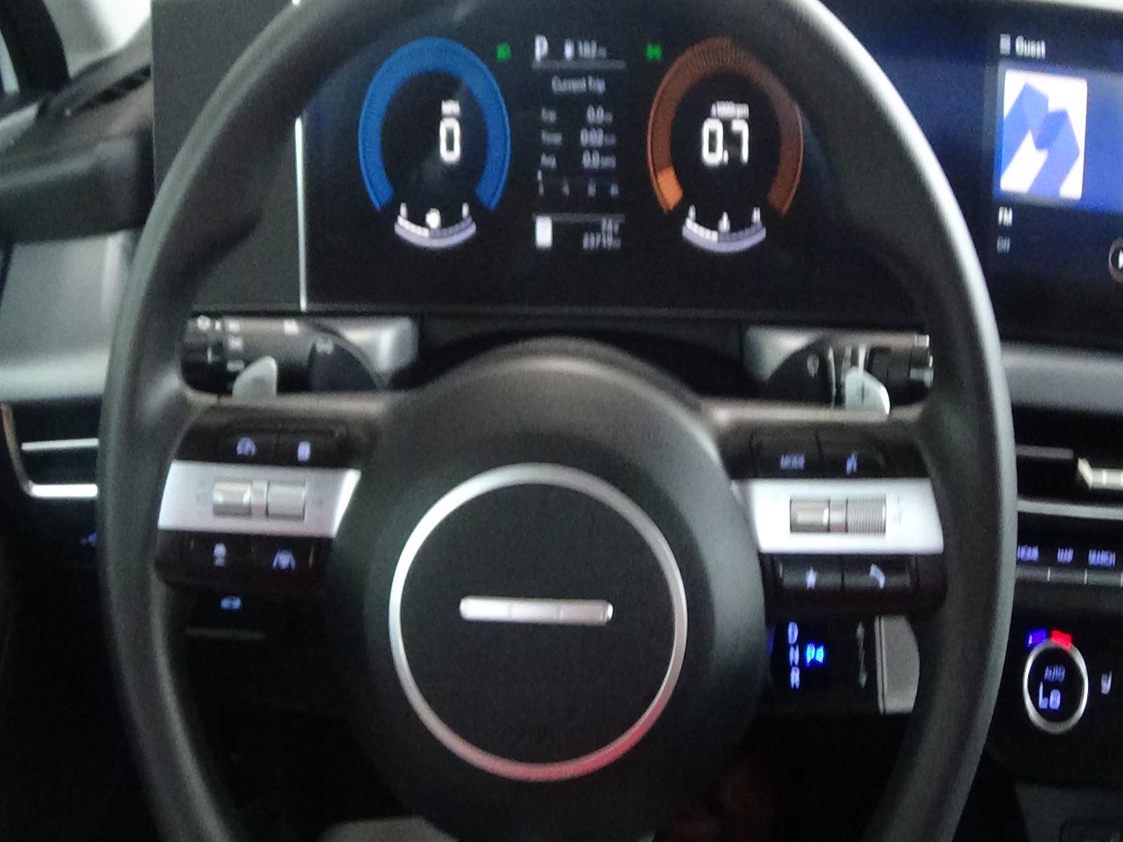 Used 2025 Hyundai Sonata SEL FWD image 17