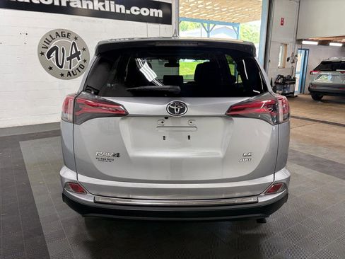 Used 2018 Toyota RAV4 LE w/ All Weather Liner Package AWD/4WD image 4