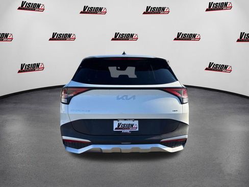 Used 2023 Kia Sportage LX image 6