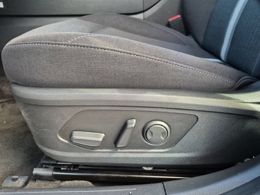Used 2025 Hyundai Sonata SEL FWD image 14