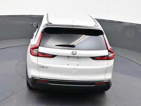 Used 2025 Honda CR-V LX image 16