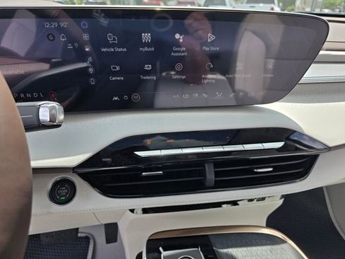 New 2026 Buick Enclave Avenir w/ Super Cruise Package FWD image 23