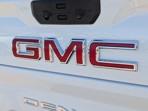 New 2026 GMC Sierra 3500 Denali w/ Denali Reserve Package AWD/4WD image 13