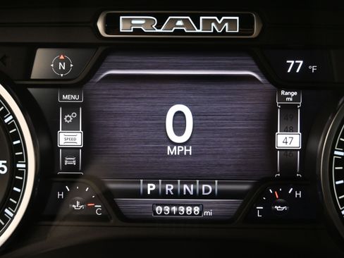 Used 2021 RAM 1500 Laramie image 15