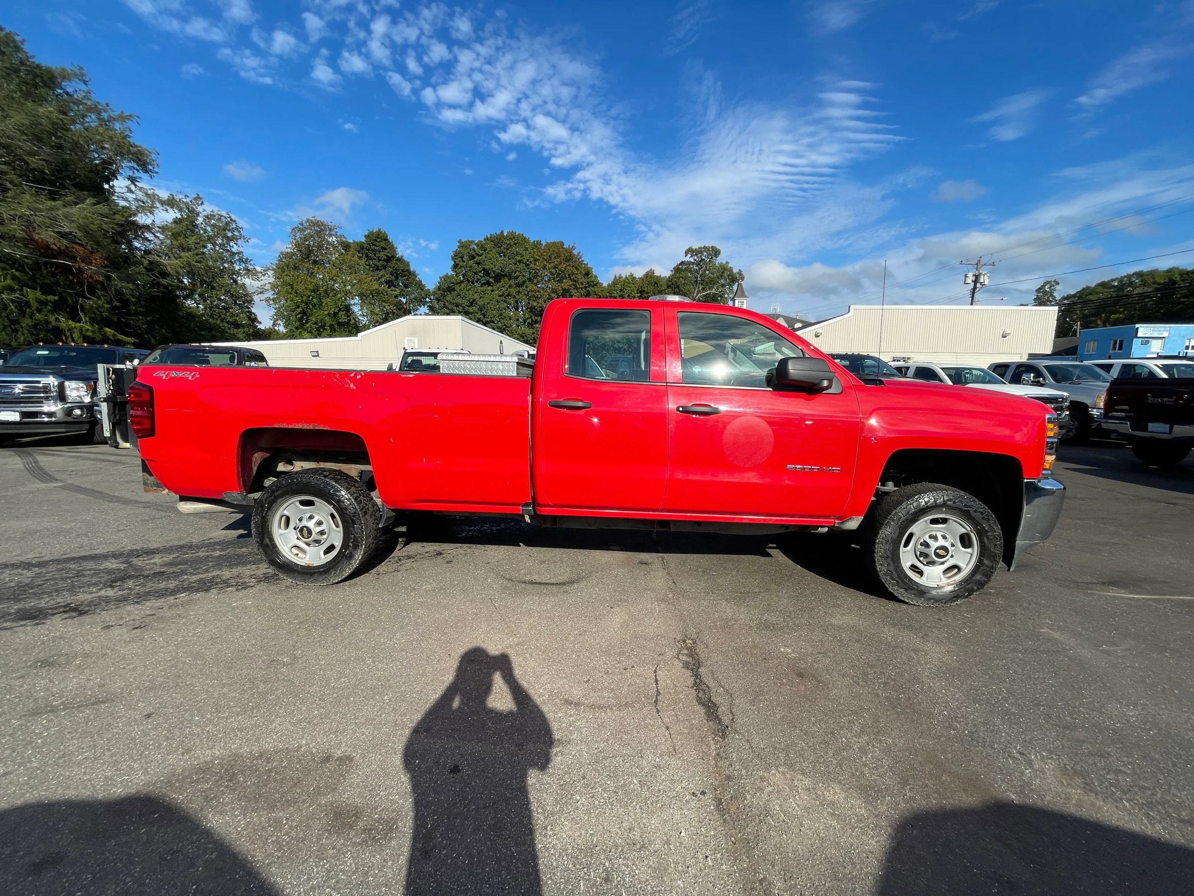 Used 2017 Chevrolet Silverado 2500 W/T w/ Snow Plow Prep Package AWD/4WD image 6