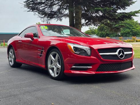 Used 2013 Mercedes-Benz SL 550 image 8