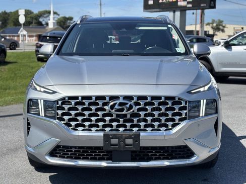 Used 2022 Hyundai Santa Fe Limited FWD image 2