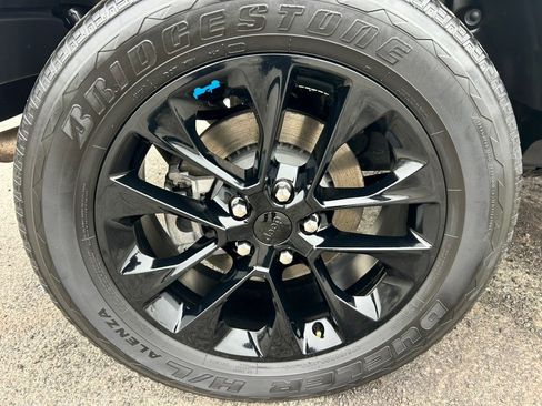 Used 2023 Jeep Wrangler Sahara w/ Cold Weather Group image 14