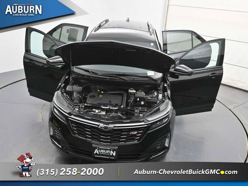 Used 2024 Chevrolet Equinox RS AWD/4WD image 32