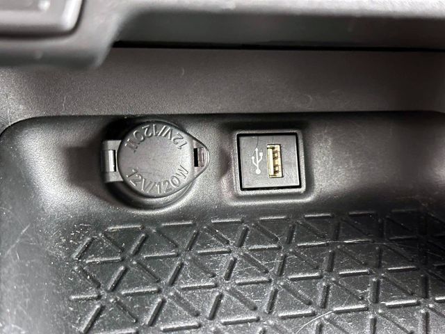 Used 2023 Toyota RAV4 LE AWD/4WD image 22