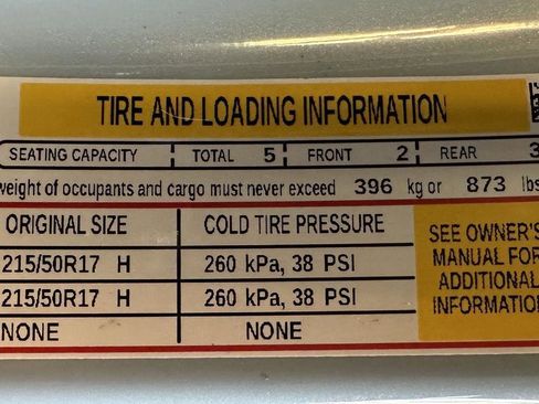 Used 2022 Chevrolet Bolt LT w/ Infotainment Package image 41