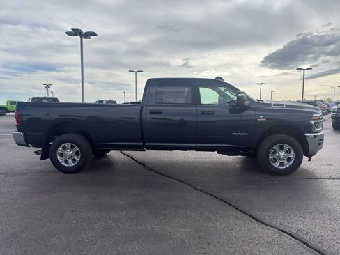 New 2026 RAM 3500 Big Horn AWD/4WD image 4