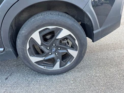 Used 2024 Subaru Crosstrek 2.5i Limited AWD/4WD image 9