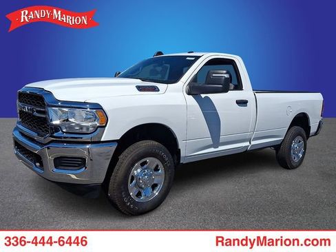 Used 2024 RAM 2500 Tradesman w/ Chrome Appearance Group AWD/4WD image 1