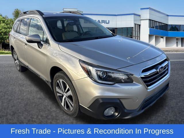 Used 2018 Subaru Outback 3.6R Limited AWD/4WD image 7