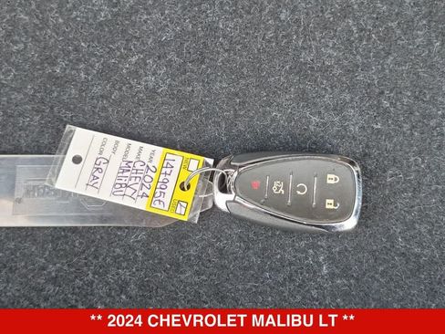 Used 2024 Chevrolet Malibu LT FWD image 33