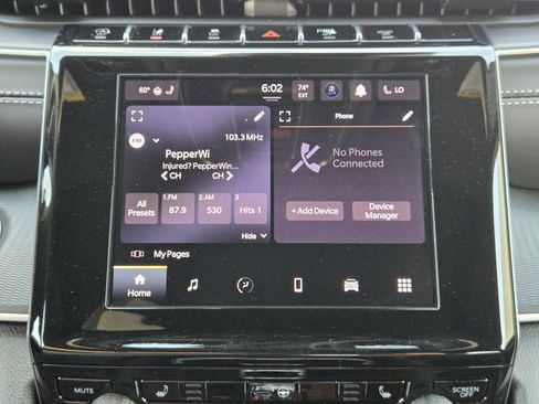 New 2025 Jeep Grand Cherokee Laredo X w/ Luxury Tech Group I image 14