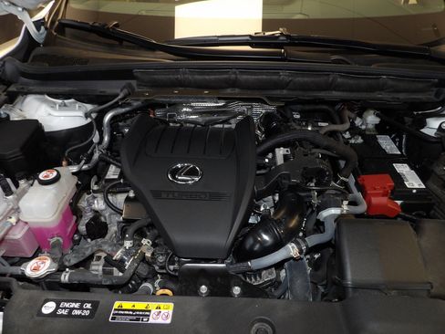 Used 2024 Lexus RX 350 Premium image 11