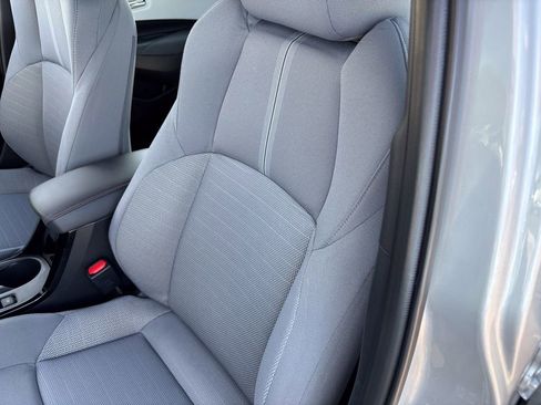 Used 2024 Toyota Corolla SE FWD image 18