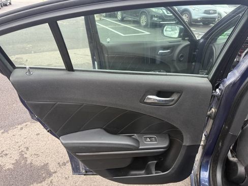 Used 2014 Dodge Charger R/T image 20
