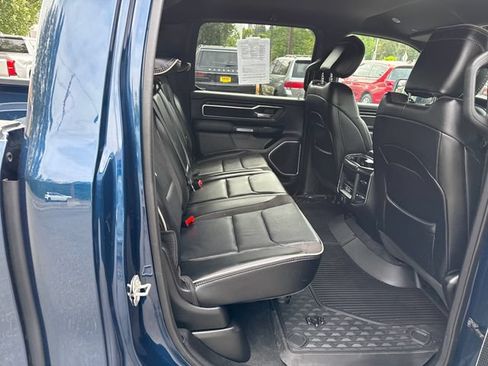 Used 2023 RAM 1500 Laramie AWD/4WD image 10